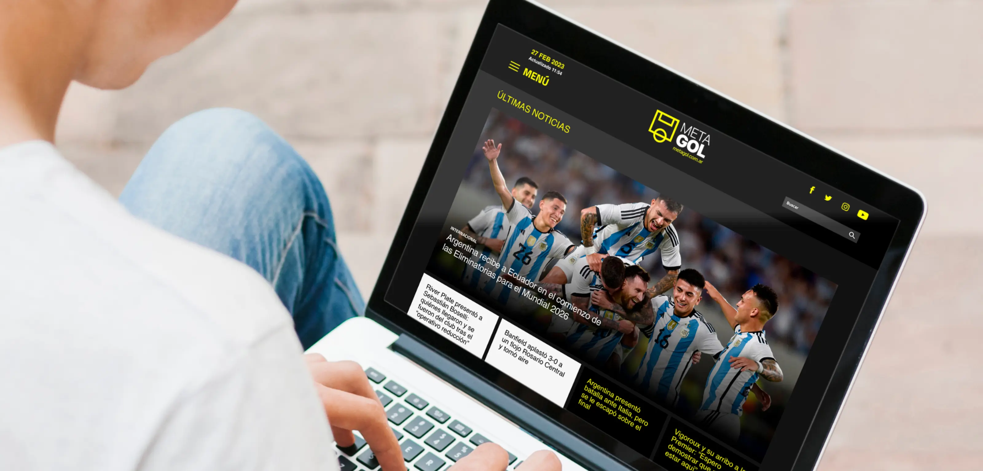 Laptop displaying Metagol homepage